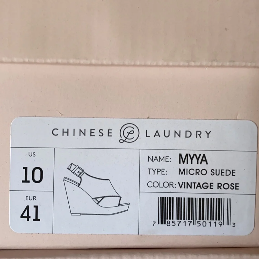AUTH NIB CHINESE LAUNDRY MYYA WEDGE SANDAL